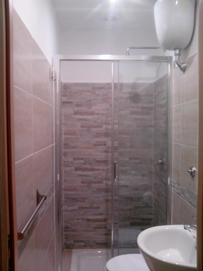 Guest House Hola Roma المظهر الخارجي الصورة
